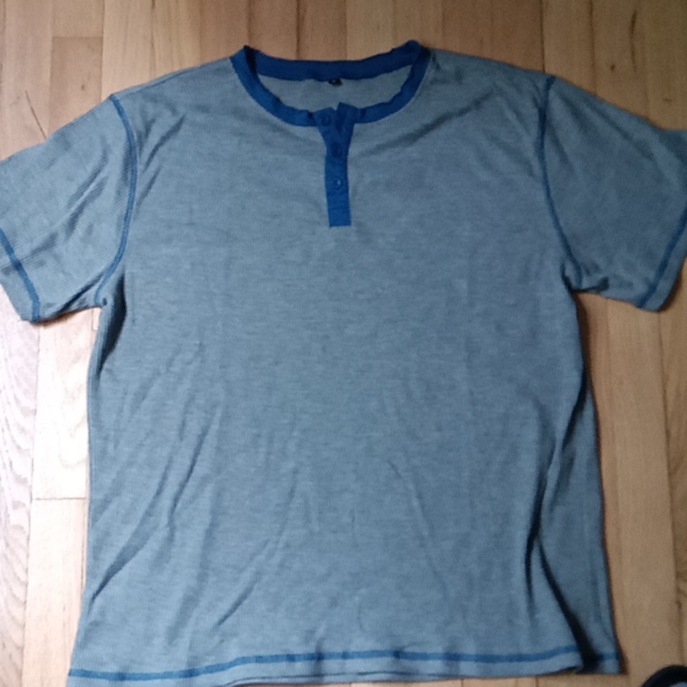 Short sleeve thermal t shirt